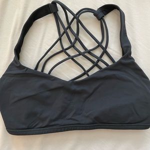 Lululemon Free to Be Bra